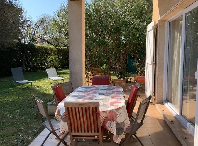 Bord De סרביון