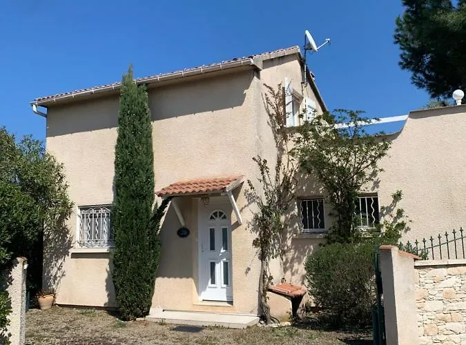 Bord De Villa Cervione